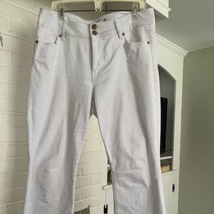 CAbi High-low cropped jeans